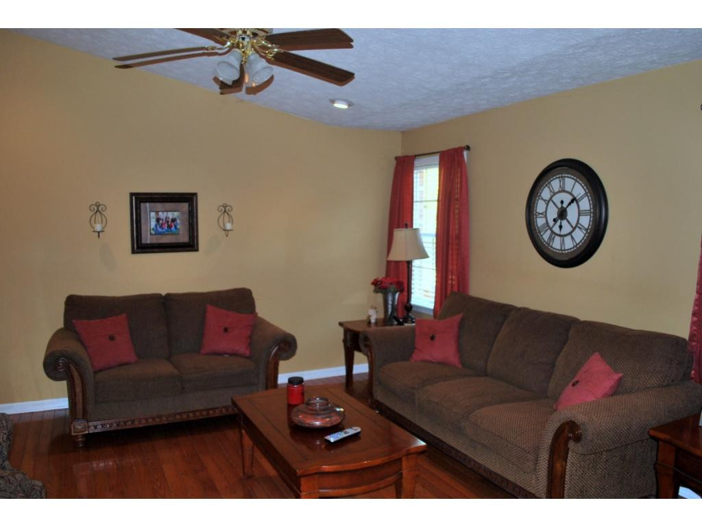 HARDWOODS THROUGHOUT MAIN