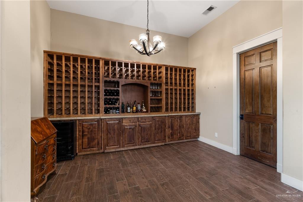 17839 Abd Road Harlingen, TX 78552 - Photo 8 of 38