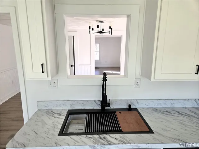 $259,000 | 73 West Main Street, Le Roy, NY 14482