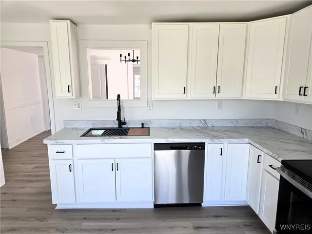 $259,000 | 73 West Main Street, Le Roy, NY 14482