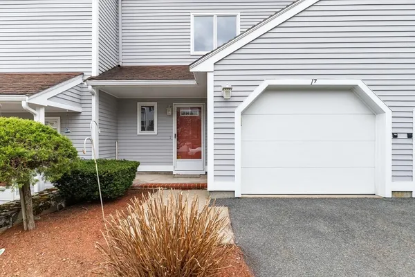 $619,000 | 17 Lions Lane, Unit 2005, Salem, MA 01970
