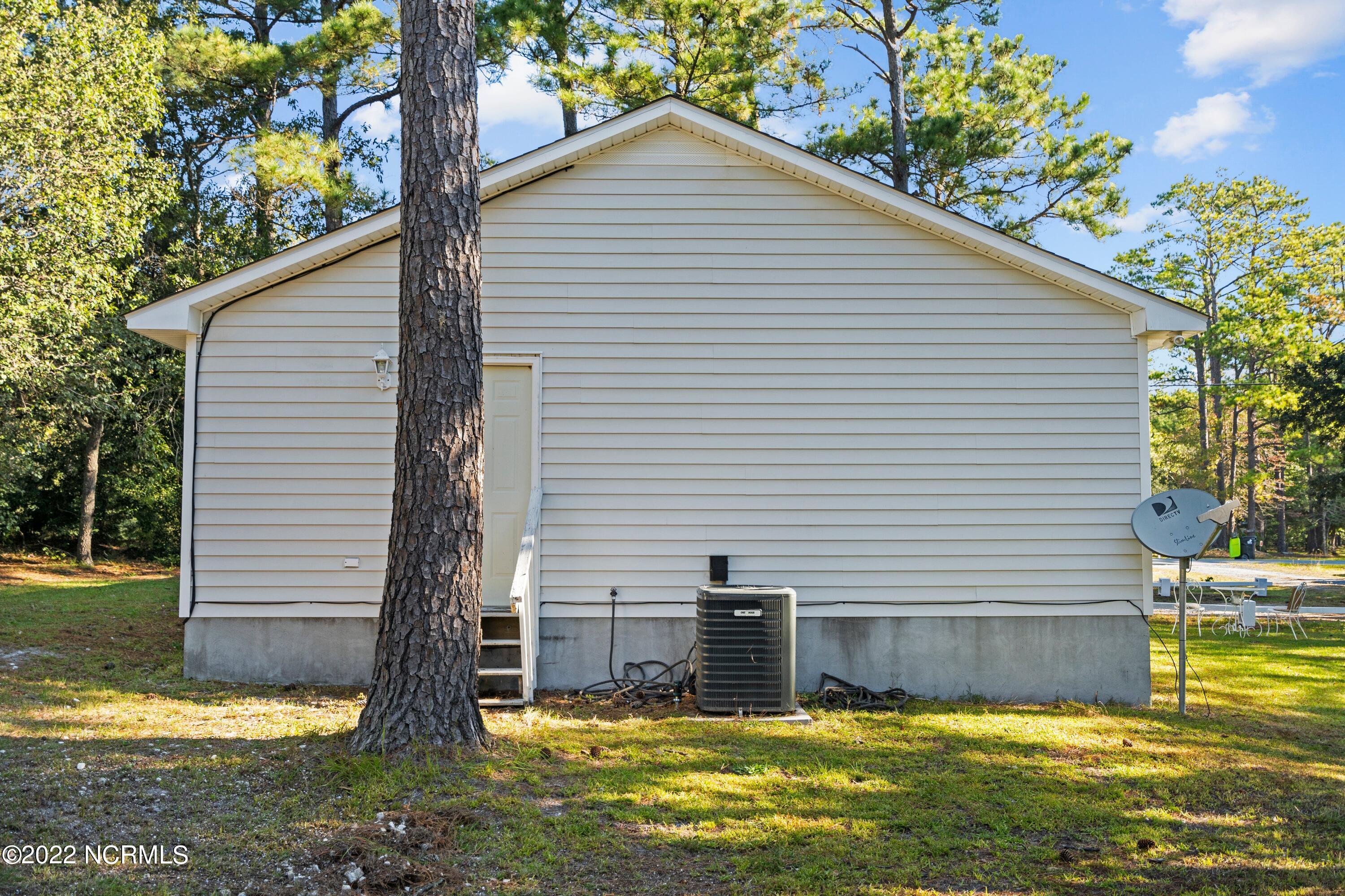 260 Watts Landing Road Hampstead, NC 28443 - Photo 13 of 54 10-print-DSC09479