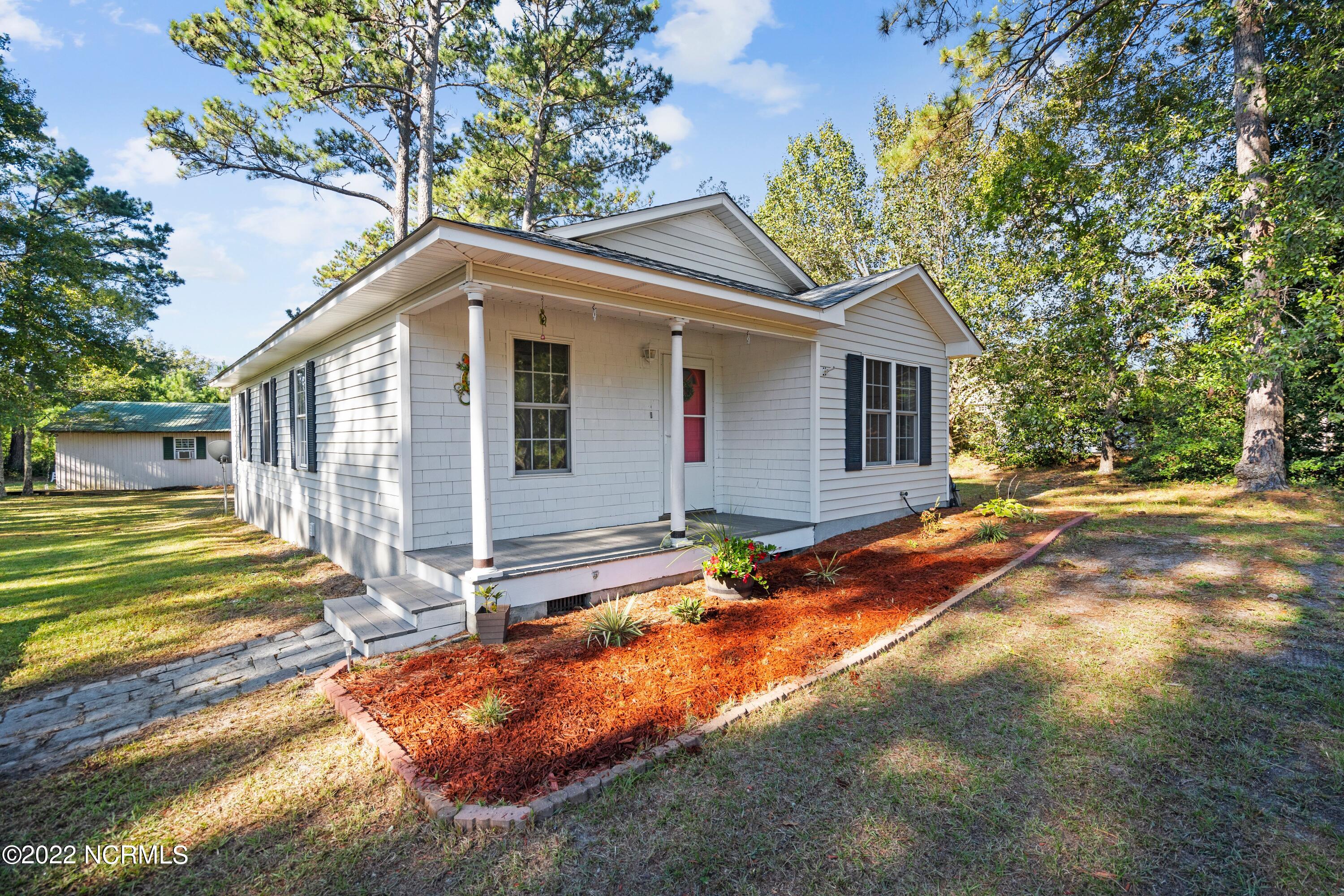 260 Watts Landing Road Hampstead, NC 28443 - Photo 2 of 54 3-print-DSC09487