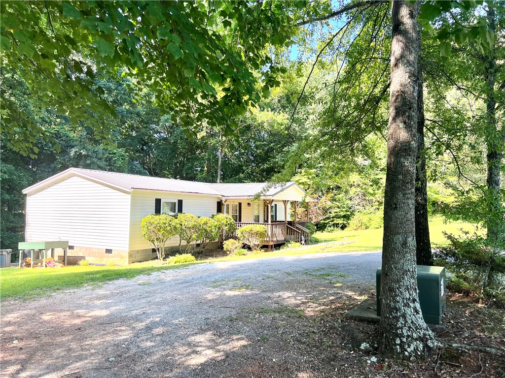 880 Burns Mill Road West Union, SC 29696 - Photo 4 of 25 Gallery Image 4