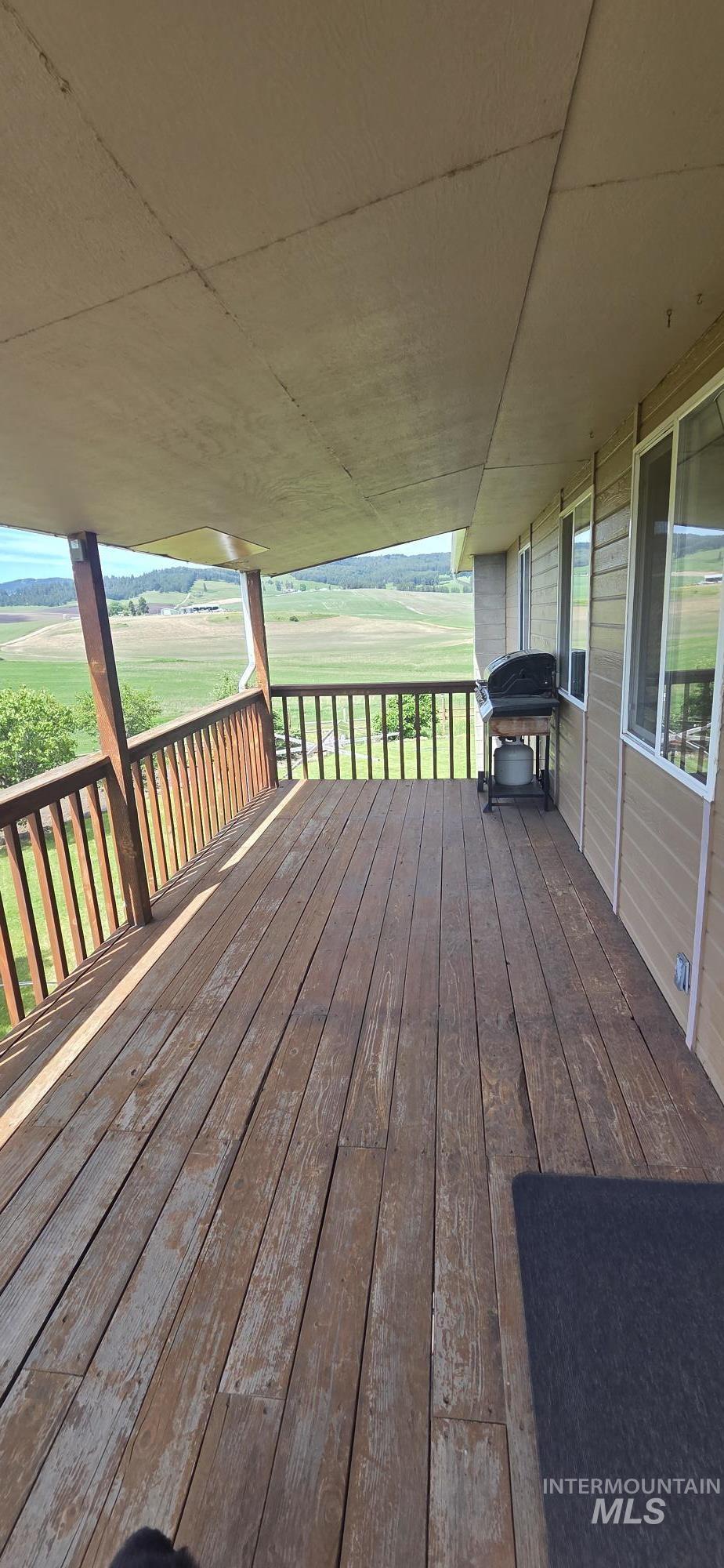 394 Substation Road Cottonwood, ID 83522 - Photo 25 of 37 Wood-finish flooring with light wood cabinetry