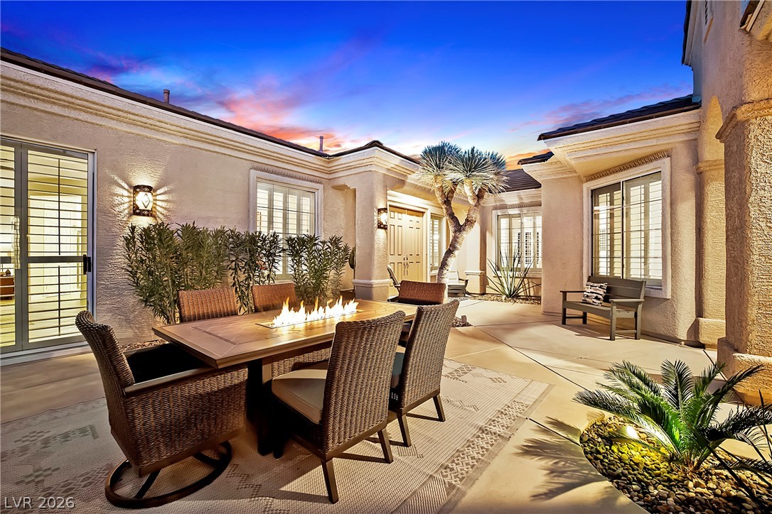 2372 Hardin Ridge Drive Henderson, NV 89052 - Photo 3 of 90