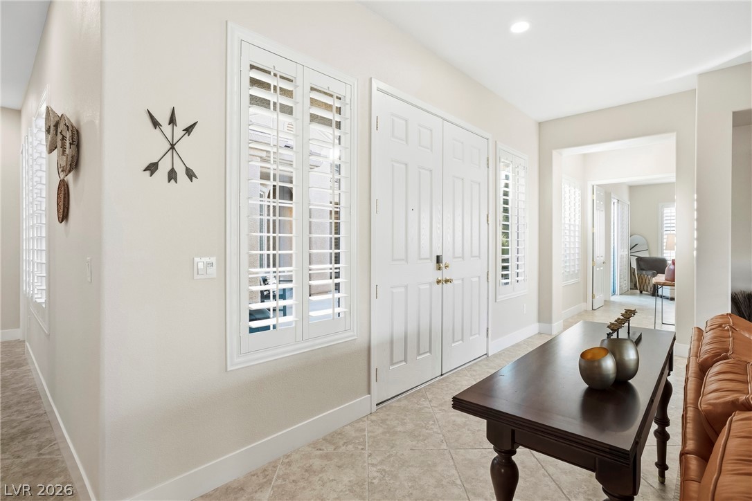 2372 Hardin Ridge Drive Henderson, NV 89052 - Photo 6 of 90