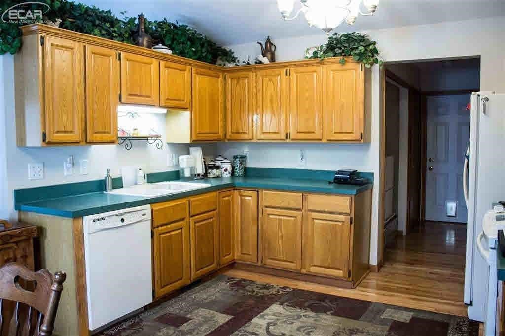 14475 Weir Road Clio, MI 48420 - Photo 2 of 25 21435791-1.JPG