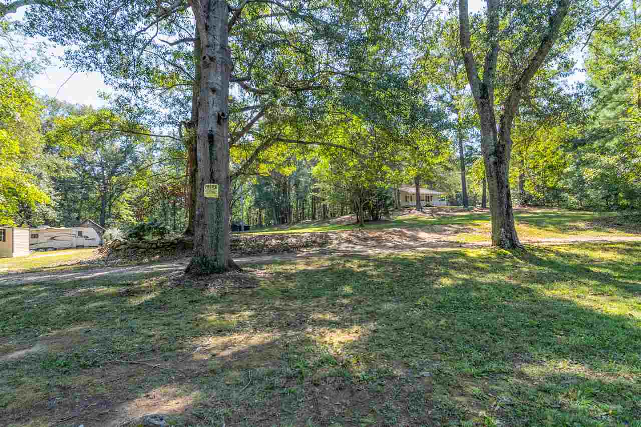 875 Fountain Inn Road Woodruff, SC 29388 - Photo 8 of 17