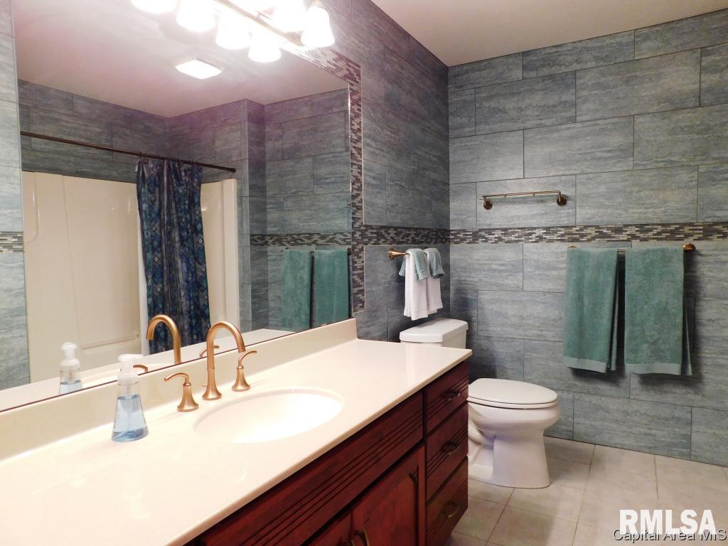 5001 Johanne Court Springfield, IL 62711 - Photo 14 of 27 Gallery Image 14