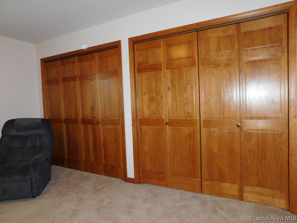 5001 Johanne Court Springfield, IL 62711 - Photo 20 of 27 Gallery Image 20