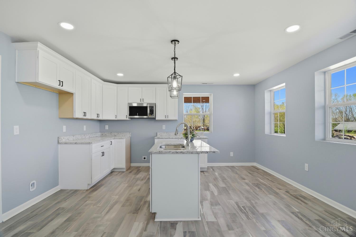 2678 Jackson Road Hamilton, OH 45011 - Photo 14 of 57