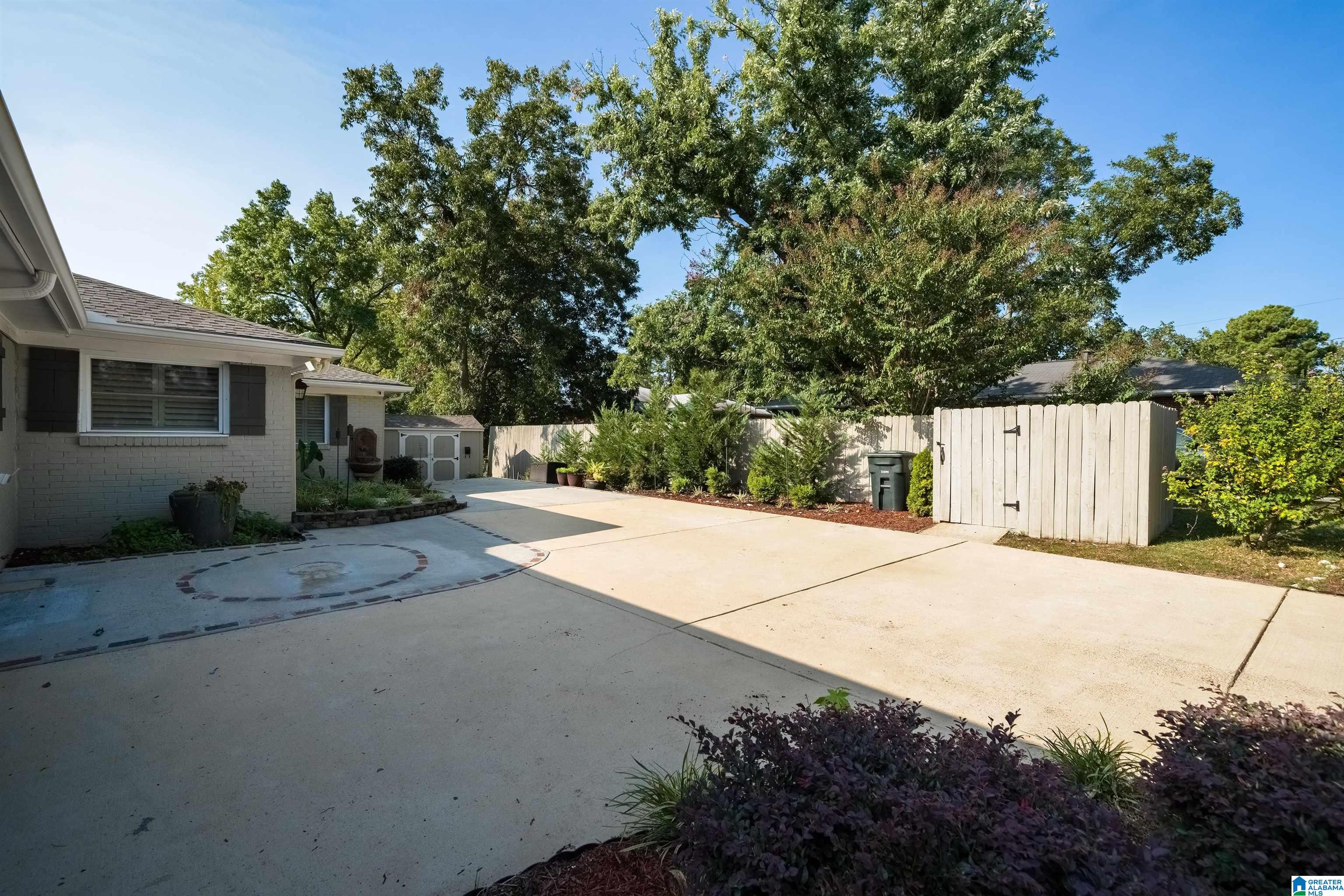 2000 Center Street South Birmingham, AL 35211 - Photo 38 of 40