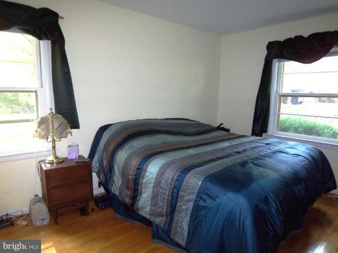 6709 Greenleaf Street Springfield, VA 22150 - Photo 6 of 10 Master Bedroom