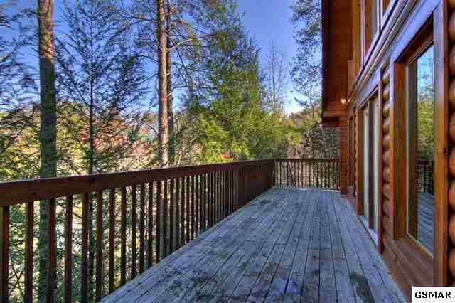 3429 Pebblestone Way Pigeon Forge, TN 37863 - Photo 12 of 17 back deck