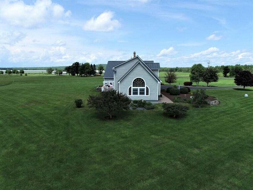 18 River Road Madison, ME 04950 - Photo 6 of 108 6