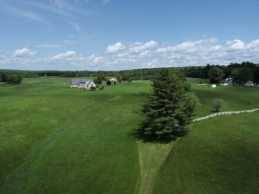 18 River Road Madison, ME 04950 - Photo 8 of 108 8