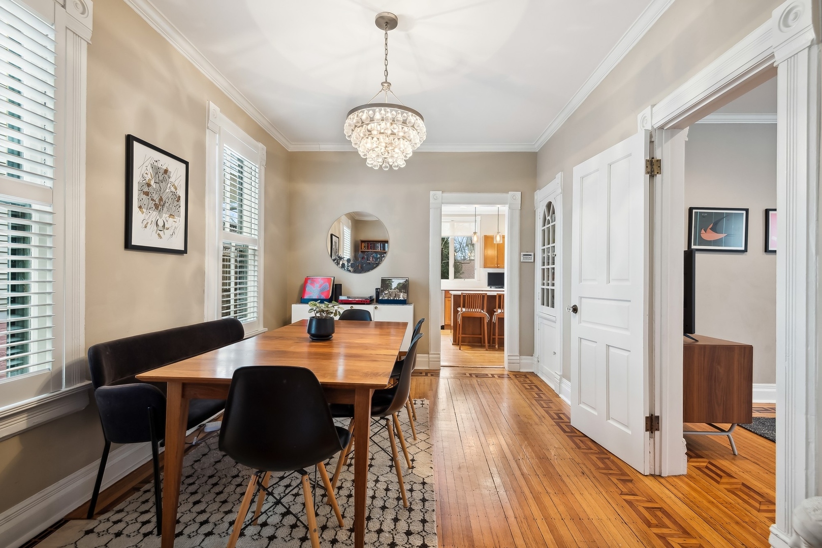 933 Maple Avenue Evanston, IL 60202 - Photo 11 of 30