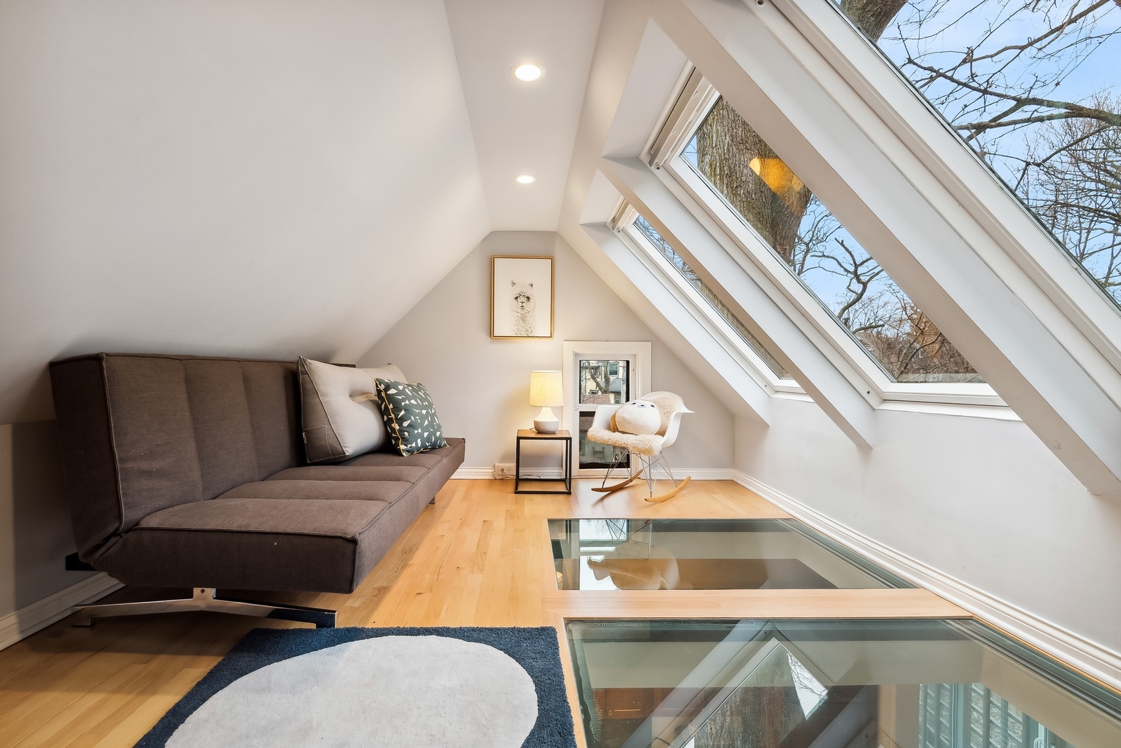 933 Maple Avenue Evanston, IL 60202 - Photo 13 of 30