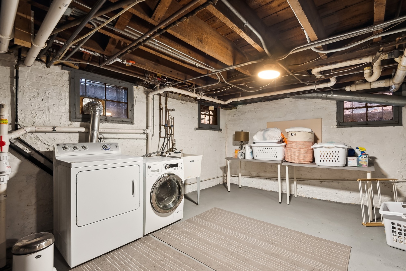 933 Maple Avenue Evanston, IL 60202 - Photo 21 of 30