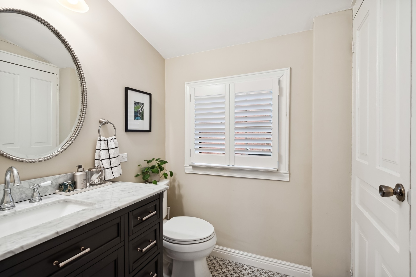 933 Maple Avenue Evanston, IL 60202 - Photo 22 of 30