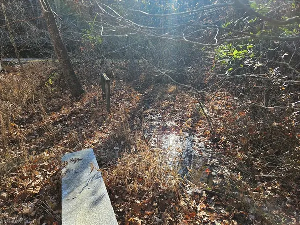 $115,000 | 3309 East Pine Street, Mount Airy, NC 27030