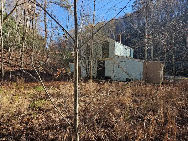 $115,000 | 3309 East Pine Street, Mount Airy, NC 27030