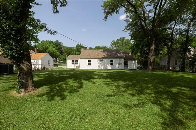 $235,000 | 5217 North Walrond Avenue, Kansas City, MO 64119