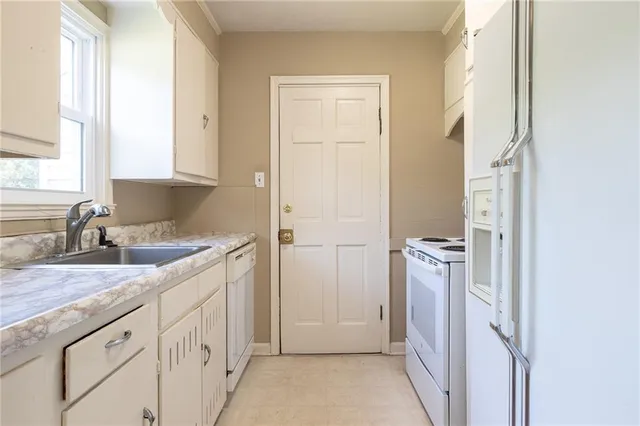 $235,000 | 5217 North Walrond Avenue, Kansas City, MO 64119