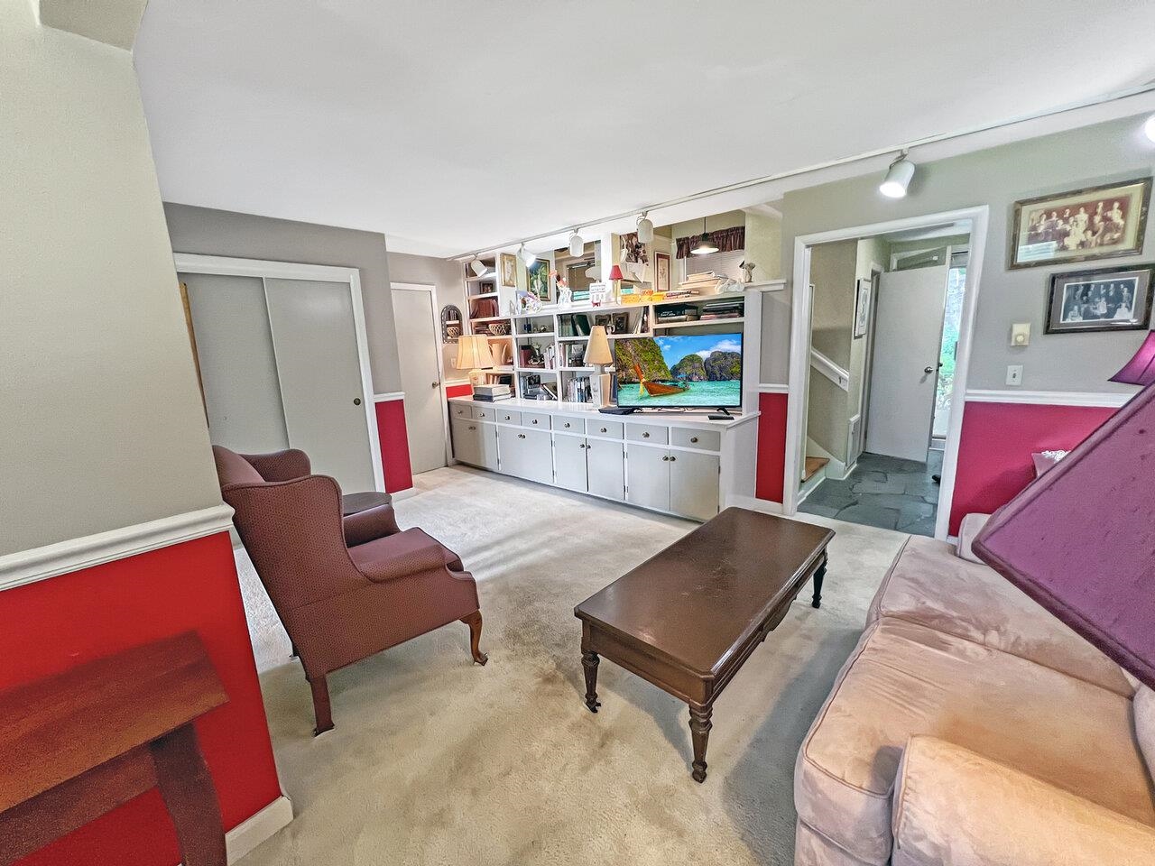 379 Pinehurst Drive Shelburne, VT 05482 - Photo 9 of 21