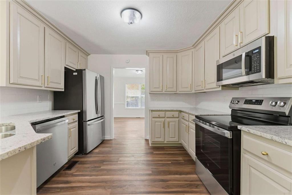 2544 Carnes Road Jonesboro, GA 30236 - Photo 14 of 53