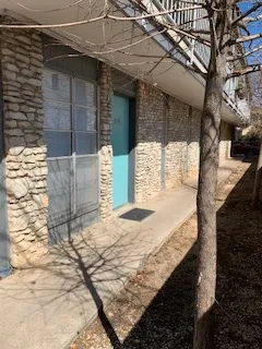 a view of the entrance of the house