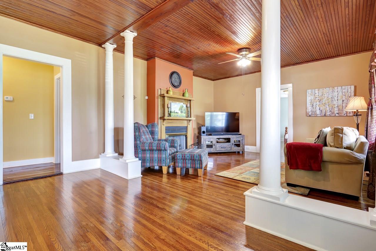 1515 Jonesville Road Simpsonville, SC 29681 - Photo 4 of 35 Gallery Image 4