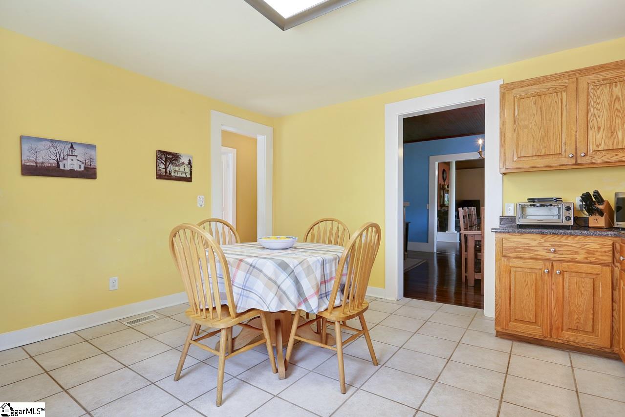 1515 Jonesville Road Simpsonville, SC 29681 - Photo 10 of 35 Gallery Image 10