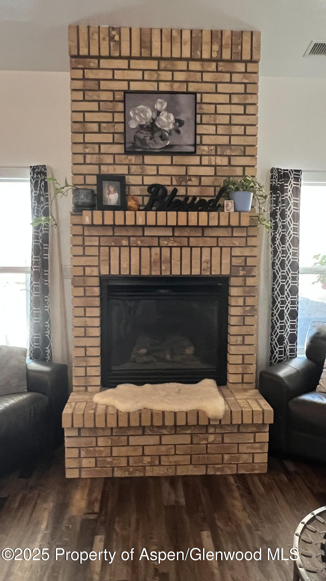 786 Comstock Drive Fruita, CO 81521 - Photo 7 of 38 a bed sitting in a bedroom next to a window