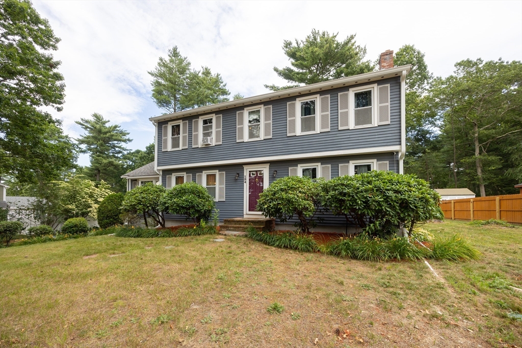 154 Erin Road East Taunton, MA 02718 - Photo 1 of 42