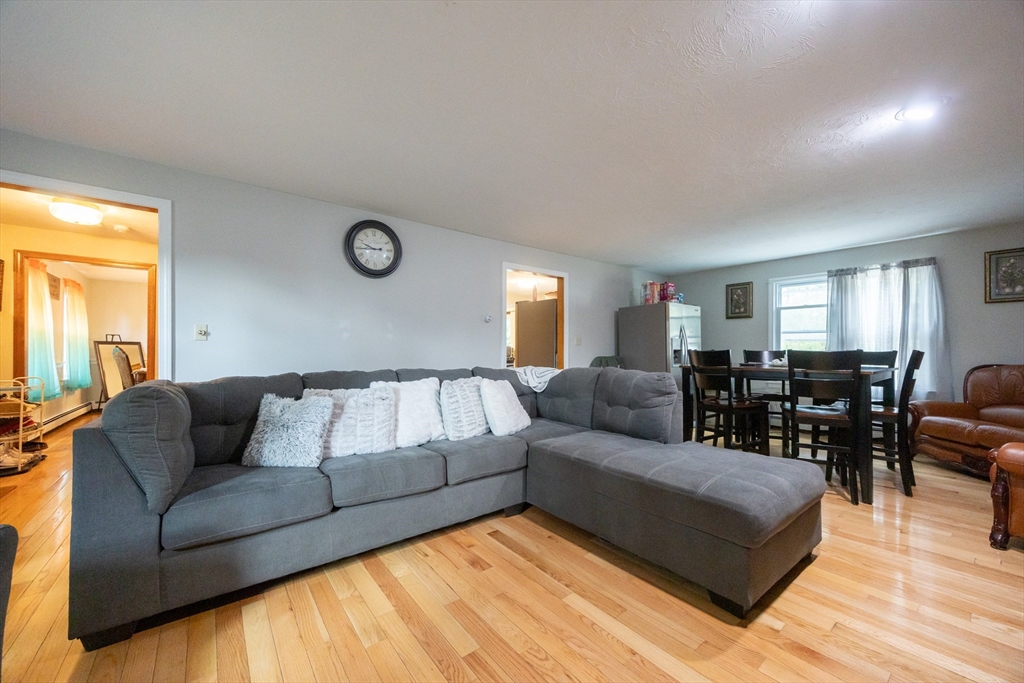 154 Erin Road East Taunton, MA 02718 - Photo 12 of 42