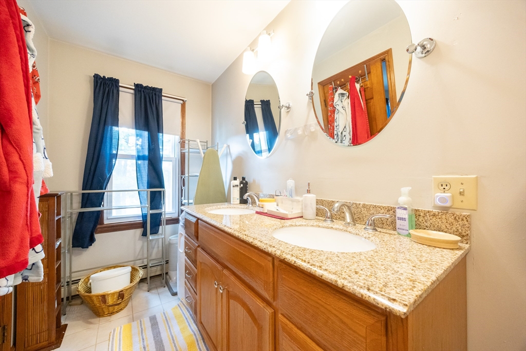 154 Erin Road East Taunton, MA 02718 - Photo 33 of 42