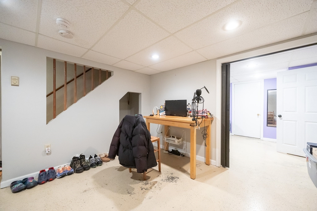 154 Erin Road East Taunton, MA 02718 - Photo 41 of 42