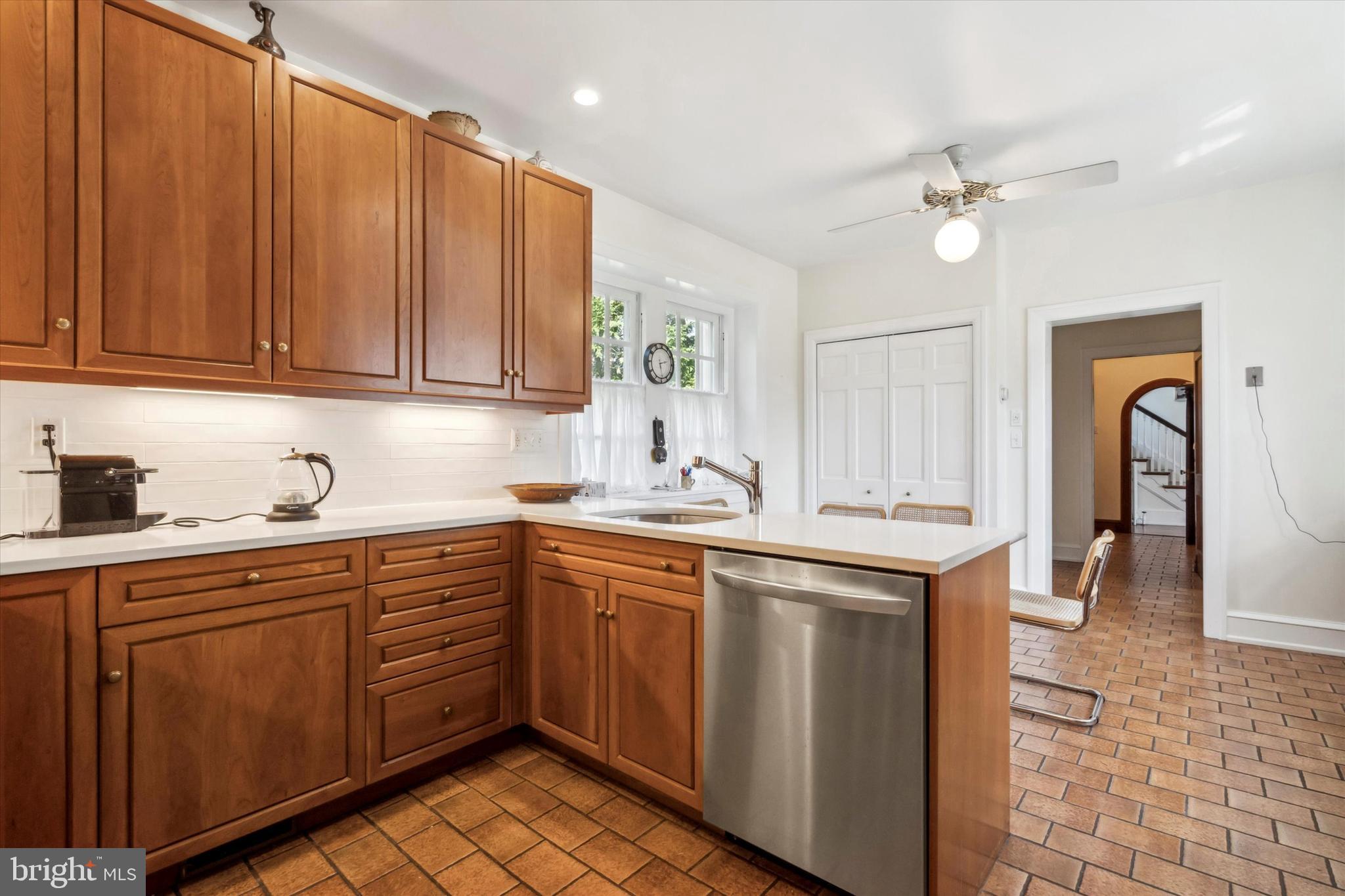 412 Wister Road Wynnewood, PA 19096 - Photo 17 of 35