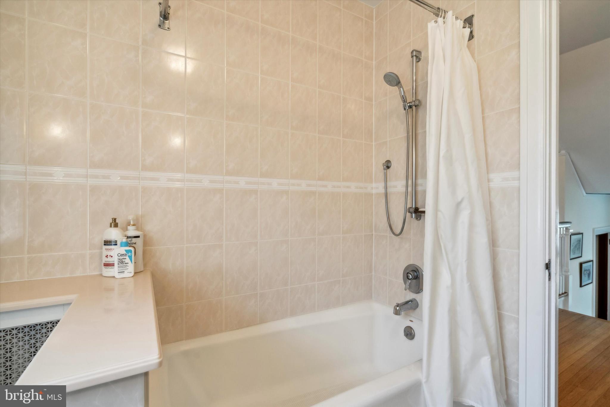 412 Wister Road Wynnewood, PA 19096 - Photo 28 of 35