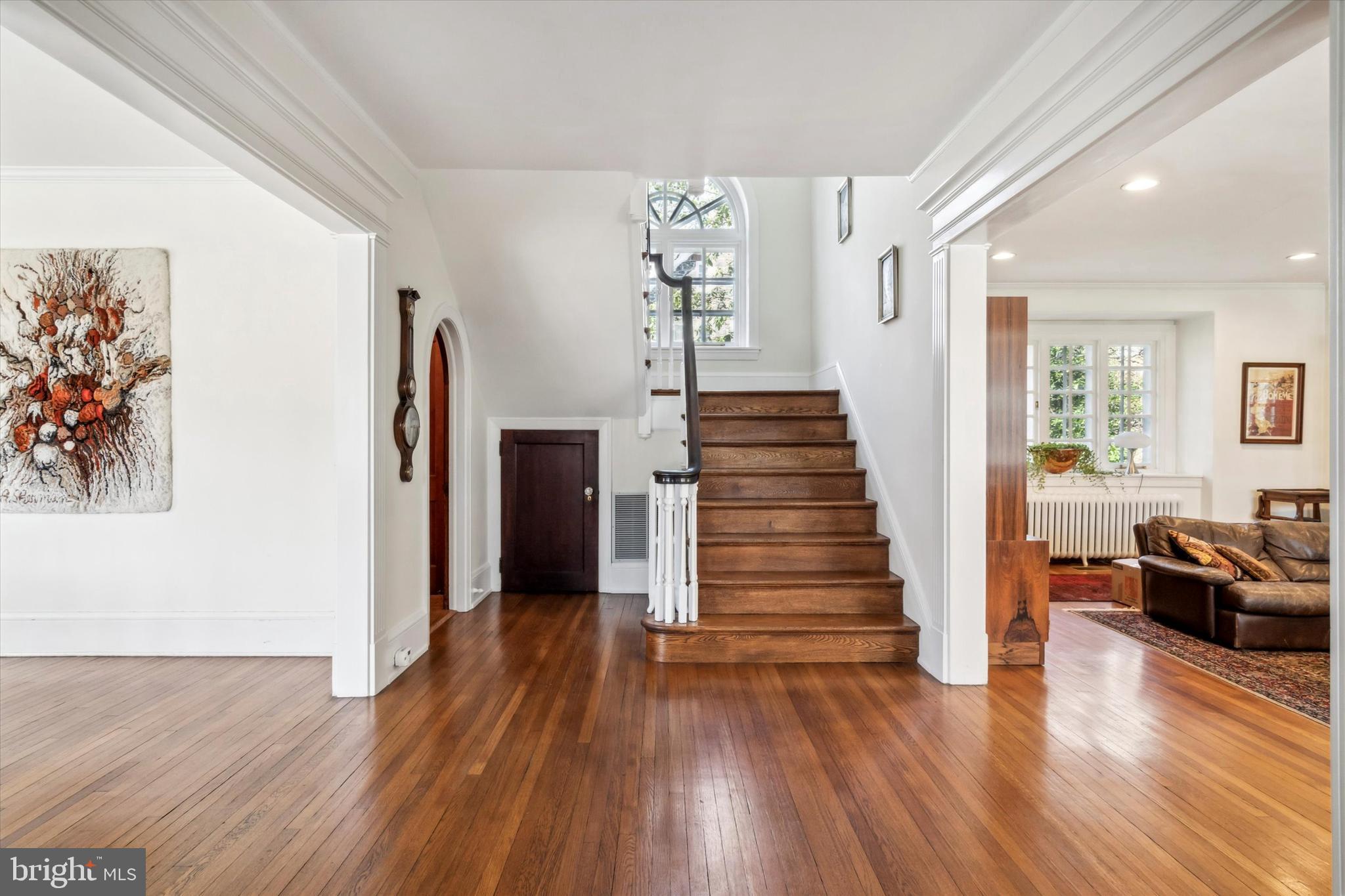 412 Wister Road Wynnewood, PA 19096 - Photo 3 of 35