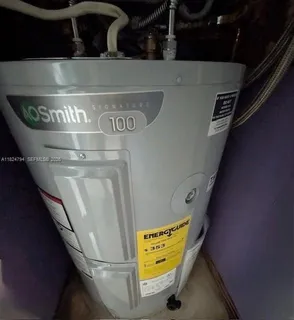 $220,000 | 930 Southeast 9th Avenue, Unit 11, Pompano Beach, FL 33060