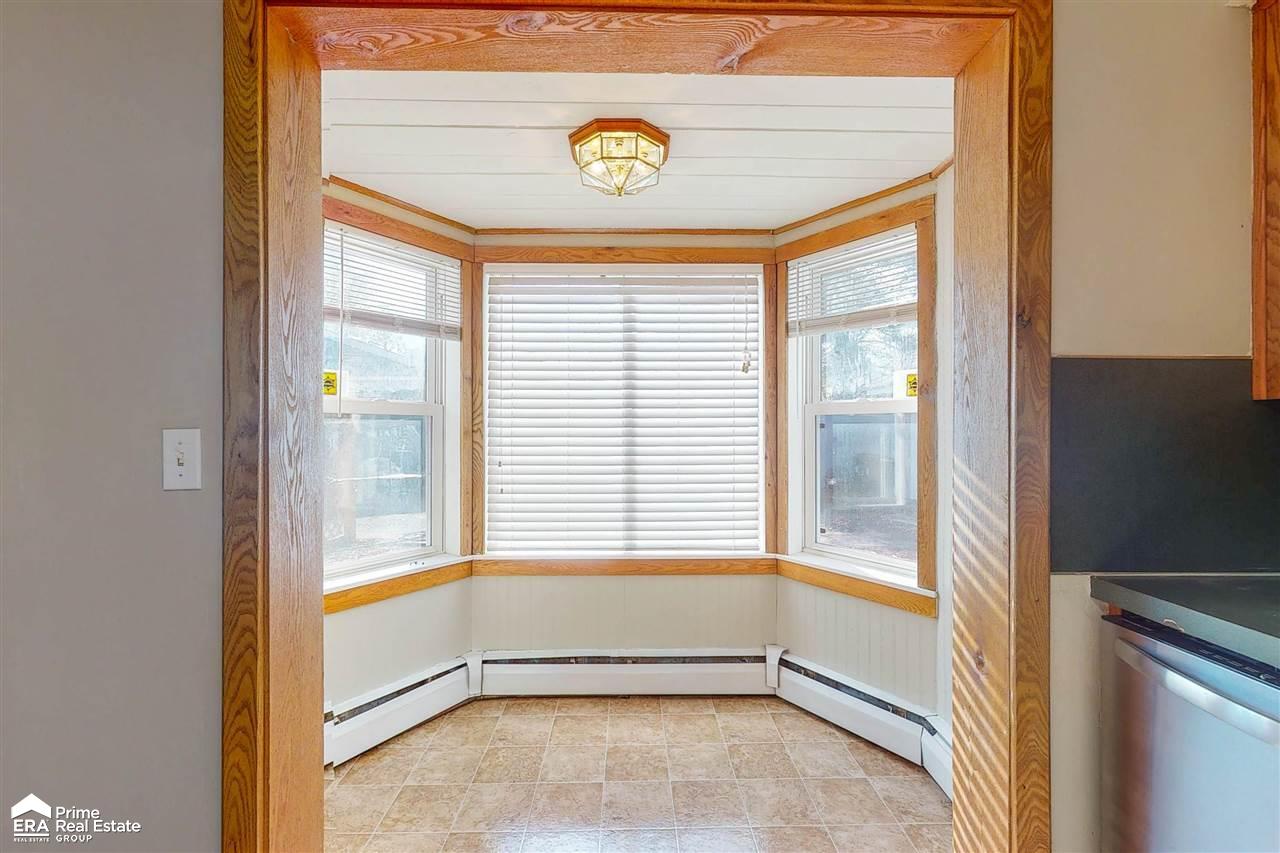 4083 Center Road Flint, MI 48506 - Photo 11 of 49
