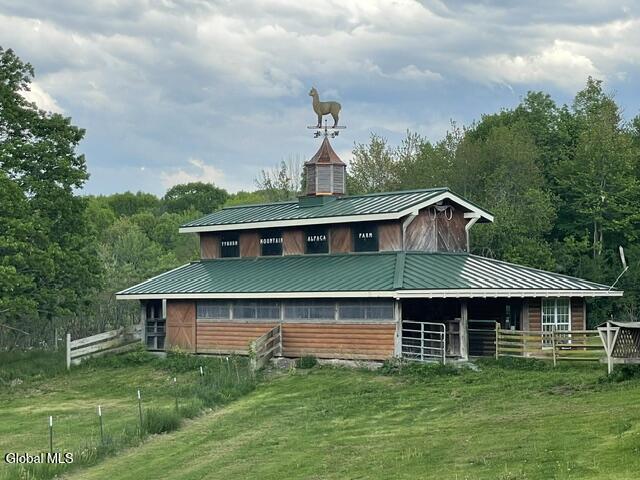 62 Tybush Lane Brunswick, NY 12180 - Photo 36 of 75 barn