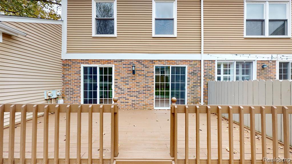 1226 Kings Cove Court Rochester Hills, MI 48306 - Photo 27 of 34
