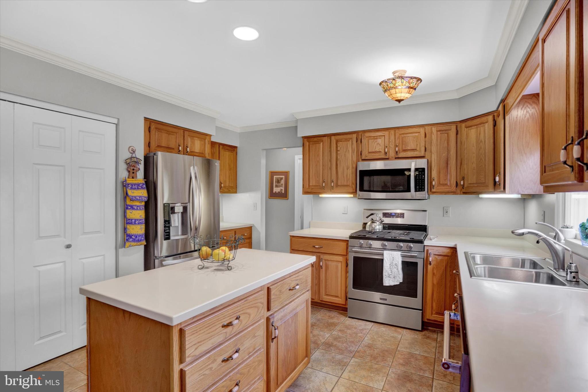 3100 Reedy Road Sinking Spring, PA 19608 - Photo 14 of 37