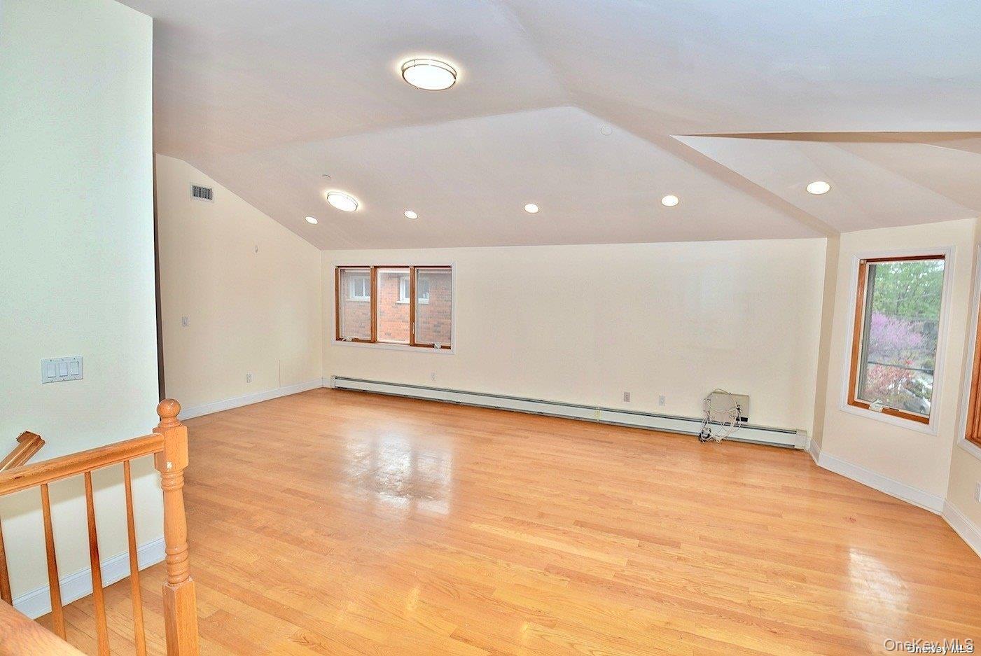 154-36 20th Road Queens, NY 11357 - Photo 7 of 27