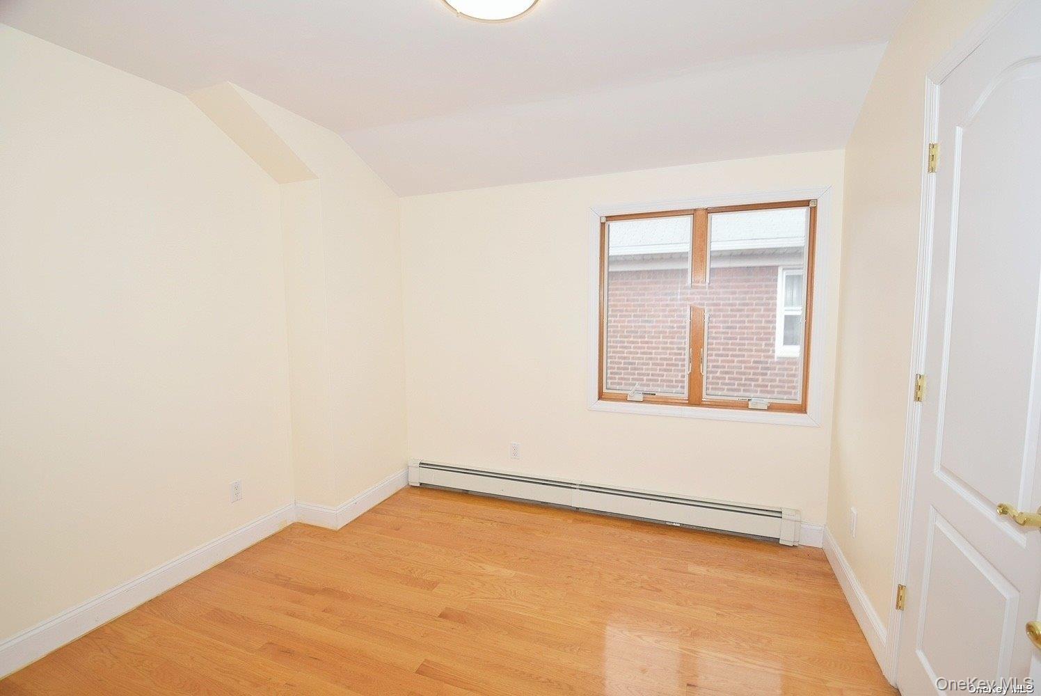 154-36 20th Road Queens, NY 11357 - Photo 8 of 27