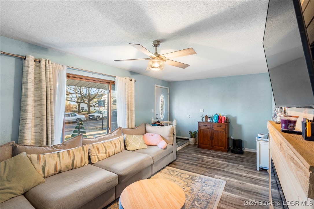 6481 Gateview Drive Columbia, MO 65203 - Photo 7 of 40